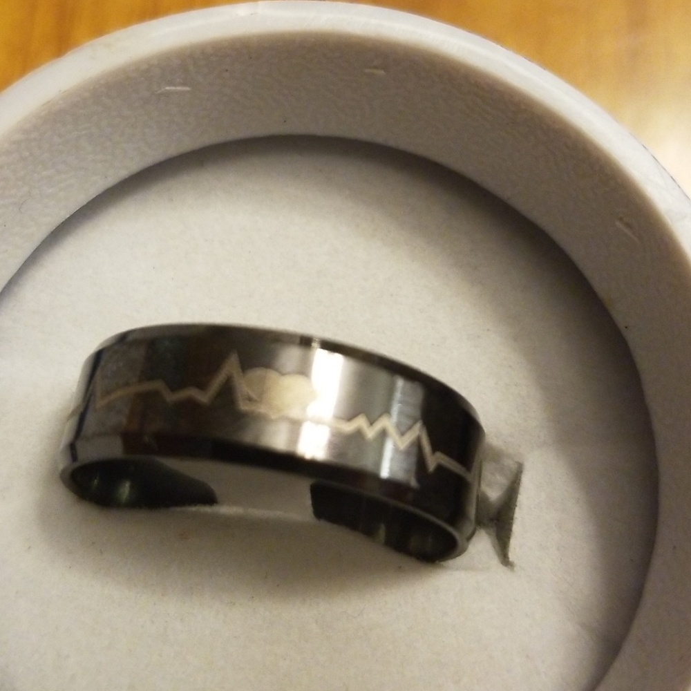 Mens size 10 nurse ring stainless steel emt